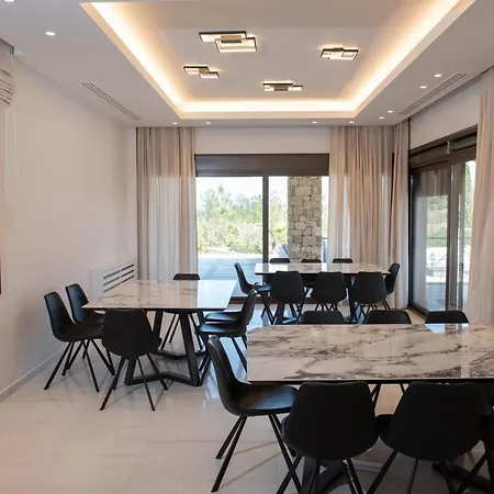 Villa Elite Club *
