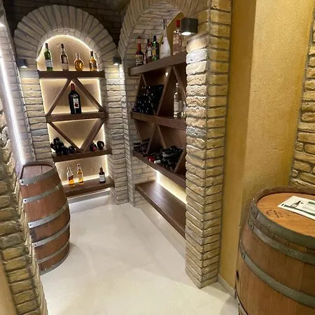 Elite Club Villa Néoi Epivátai